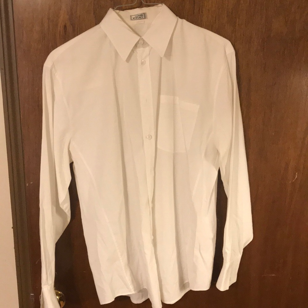White dress shirt